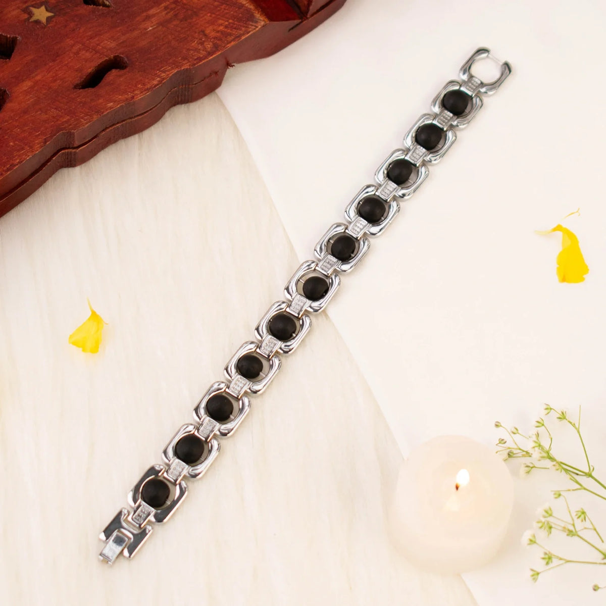 Metal Karungali Bracelet - Silver | VastuKosha by Acharya Anuj