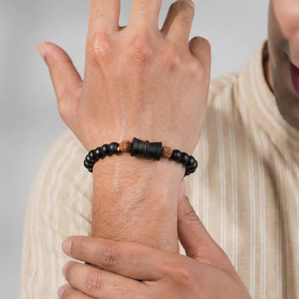 Rudraksha Karungali Healing Bracelet With Damru 8mm | VastuKosha by Acharya Anuj
