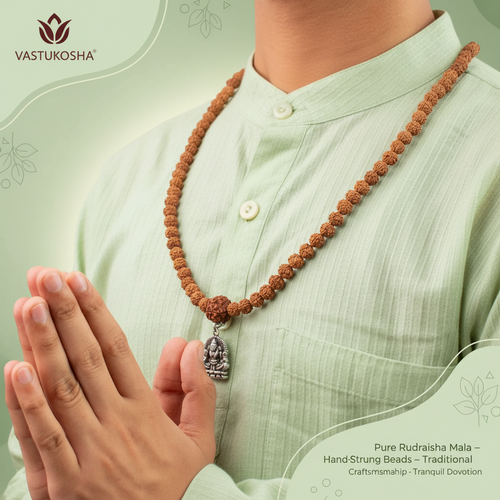 4 Mukhi Rudraksha Bead in 5 Mukhi Rudraksha Mala | VastuKosha by Acharya Anuj