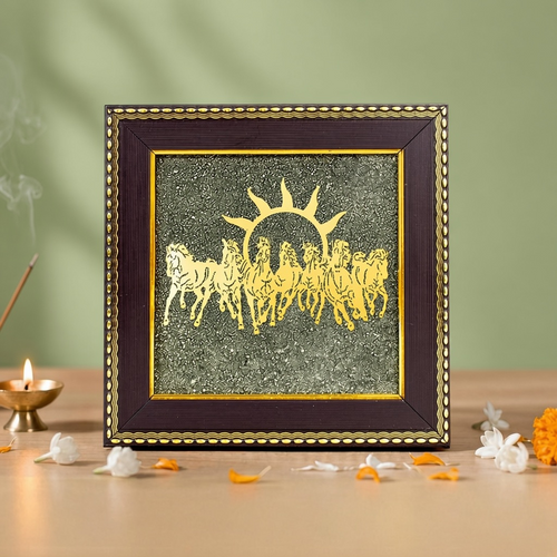 VASTUKOSHA 7 Horses on Raw Pyrite frame featuring gold horse silhouettes and sun symbol for Vastu décor.