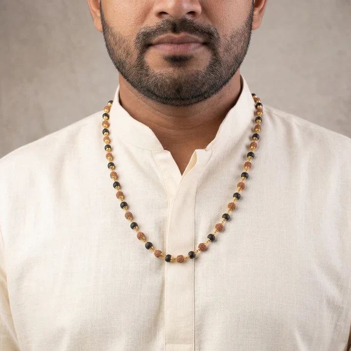 VASTUKOSHA Divya Raksha mala featuring 5 Mukhi Rudraksha and black Karungali beads with oxidised silver-plated caps.